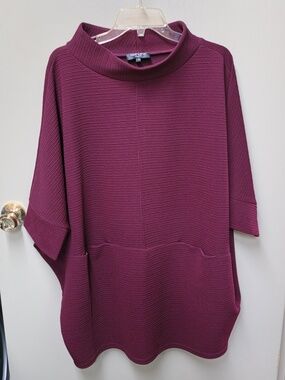 Red Coral Designer Ladies Relaxed Long Top L/XL